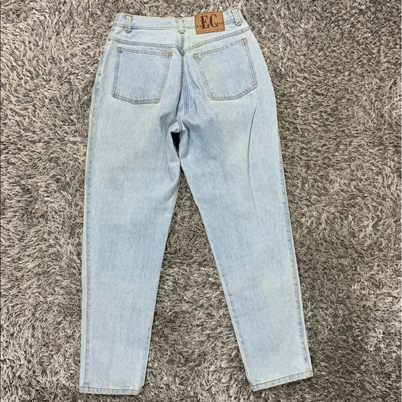 Women’s Vintage Emerald Club High Waisted Mom Jeans Size 12 Petite Light Wash - Picture 3 of 15